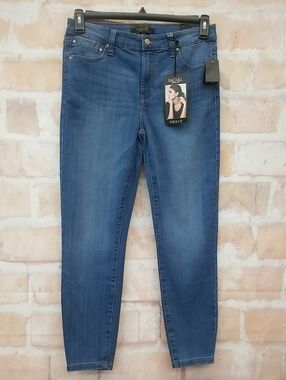NWT Rachel Grace Women's Skinny Blue Stretch Jeans Size 8